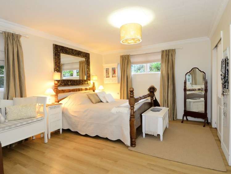 9 Moana Road Okitu_10