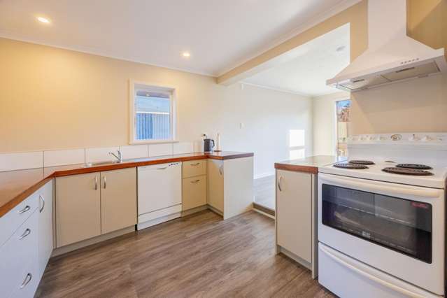 21 Wordsworth Crescent Maraenui_3