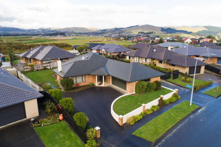 24 Johnstone Drive Fitzherbert_22