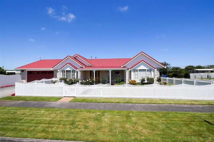 2 Beech Place Hawera_13