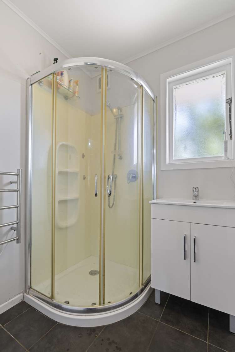 8 Kerry Place Papakura_7