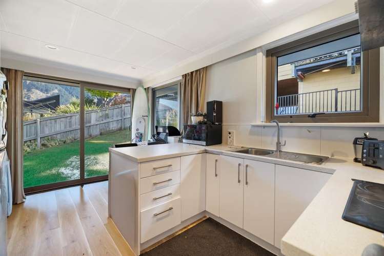 18 Panorama Terrace Queenstown Hill_3