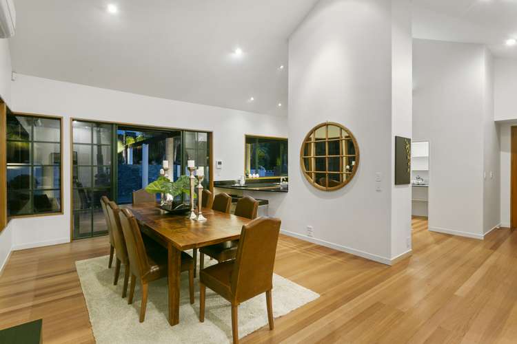 35 Isobel Road Greenhithe_12