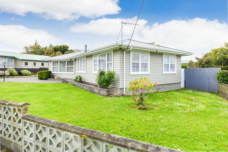 14 Bredins Line Marton_25