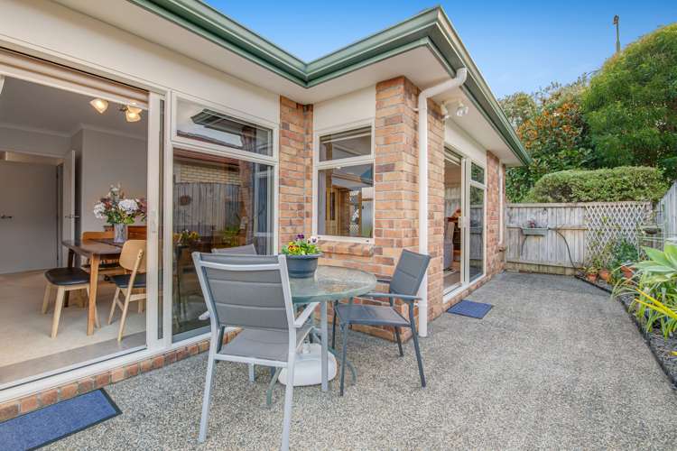 25 Chesterfield Way Orewa_4