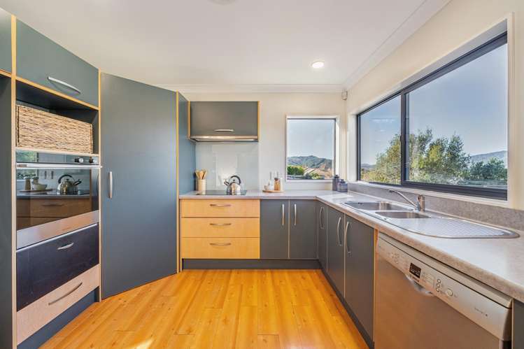 16 Birkinshaw Grove Riverstone Terraces_9