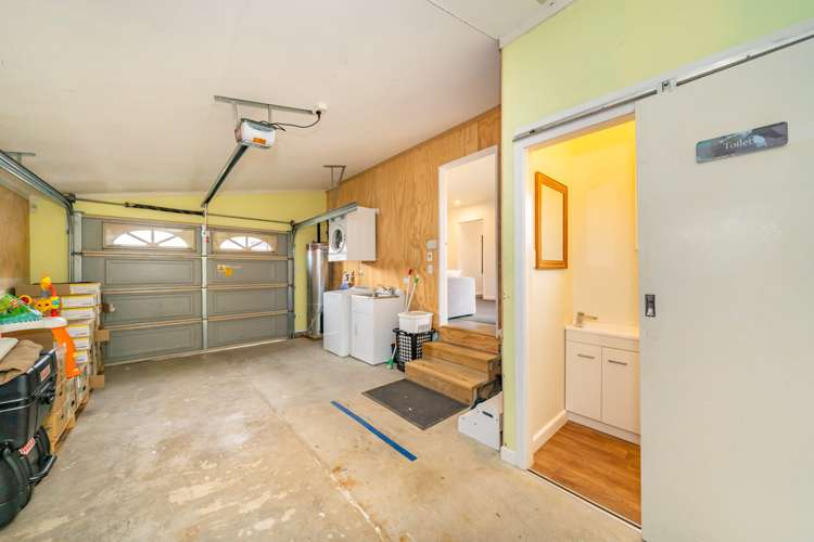 7 Riversdale Road Clouston Park_15