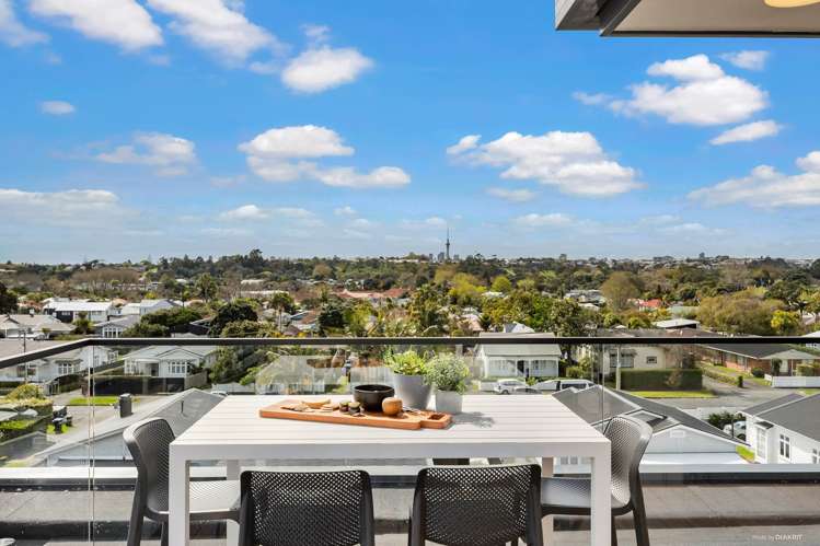 303/9 Walmer Road Pt Chevalier_1