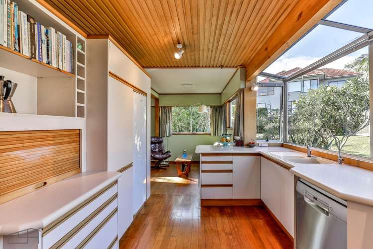 6 Wilding Avenue Northcote Point_11