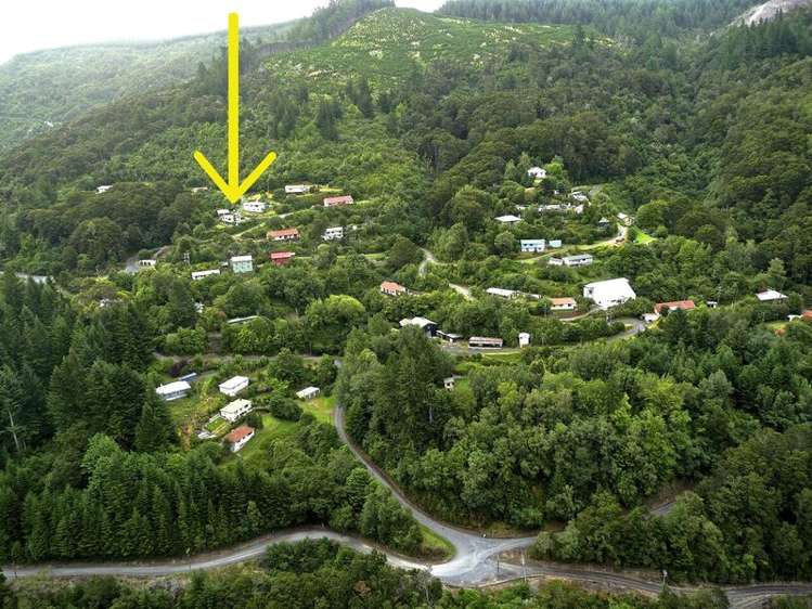 17 Tui Terrace Waipori Falls_19