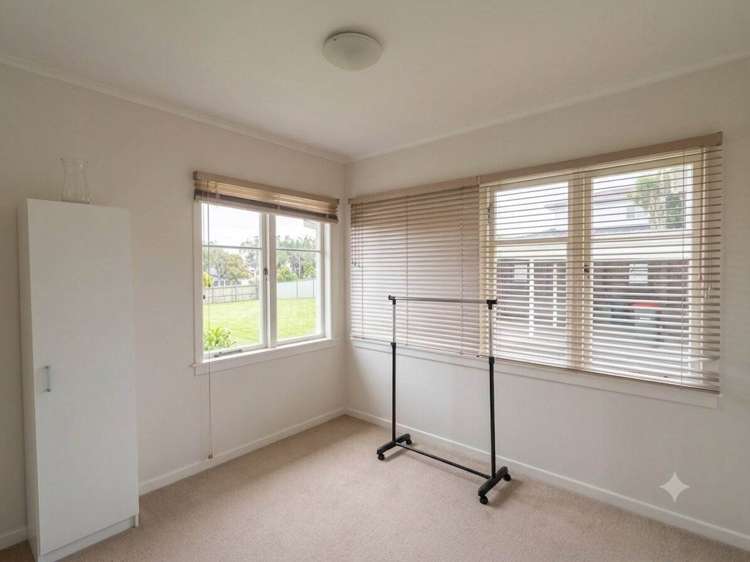 69 Beach Road Mellons Bay_7