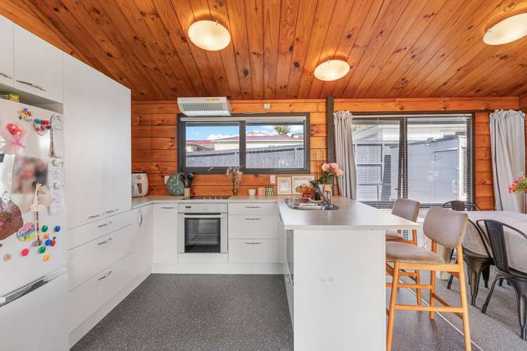 10 Bell Road Beachlands_22