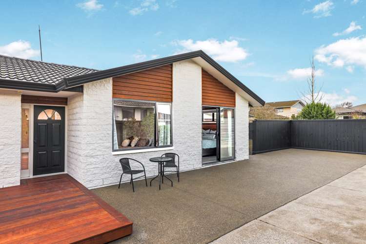 25 Greenock Street Redwood_18