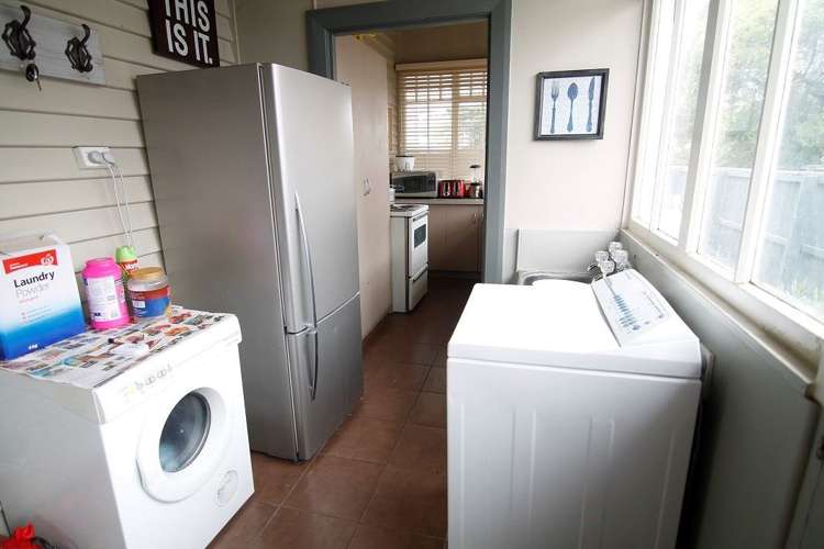 58 Hills Road Edgeware_16