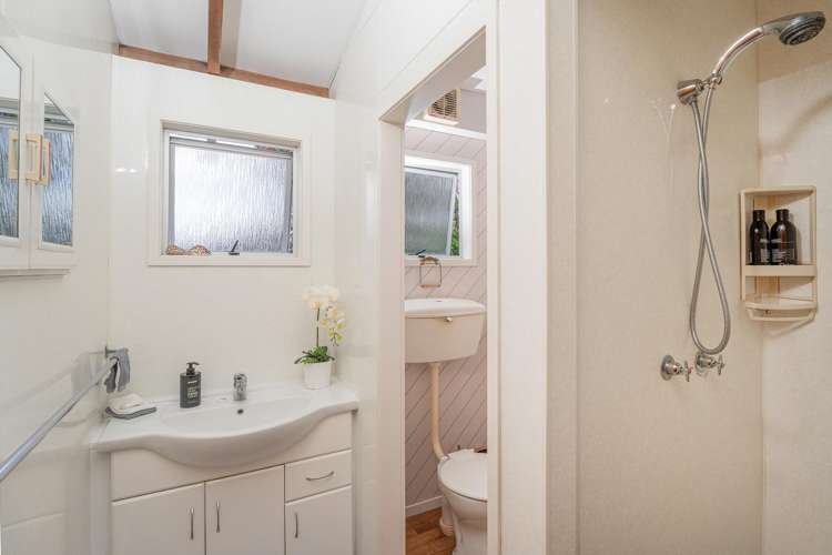 54 Oyster Drive Cooks Beach_11