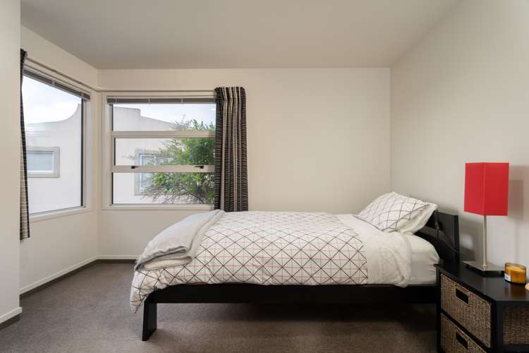 16 Neston Grove Churton Park_14