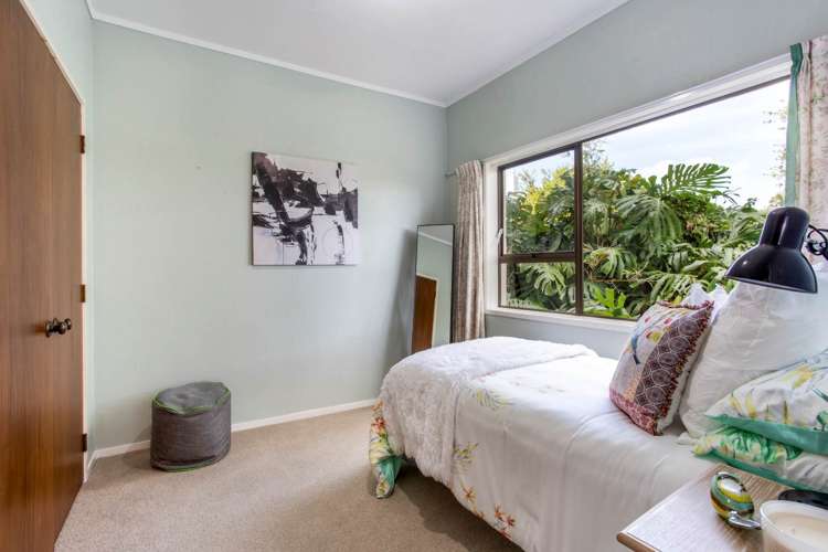 1/7 Scarboro Terrace Murrays Bay_12