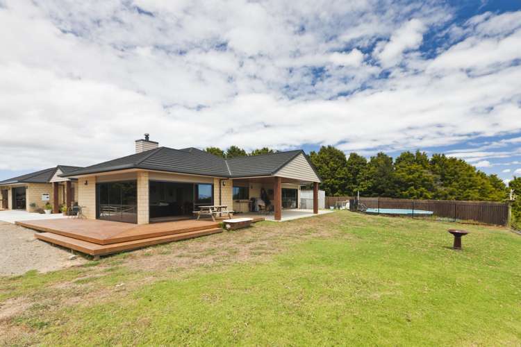 768 Owhiwa Road Parua Bay_18