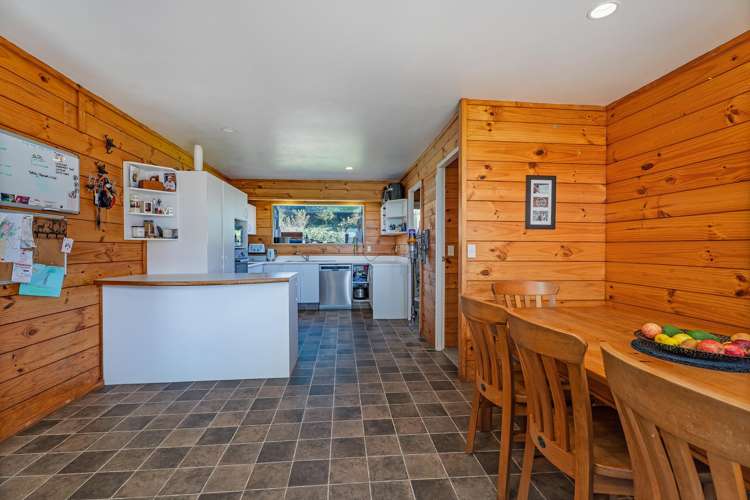 165 McBeth Road Hikuai_18