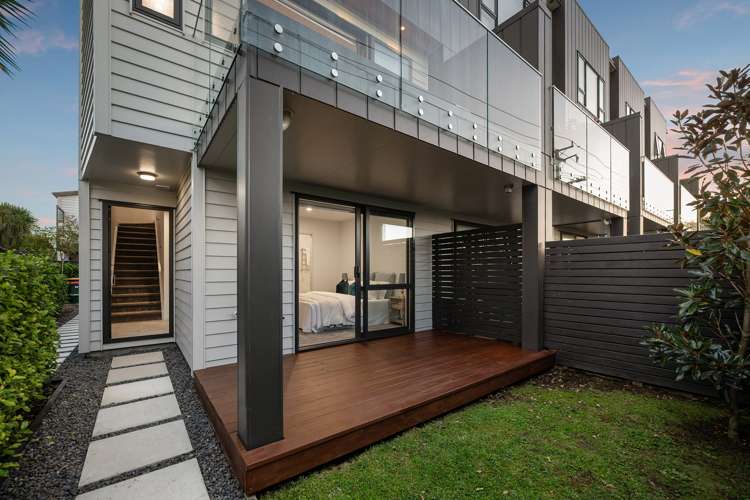 2e Fowler Street Northcote_10
