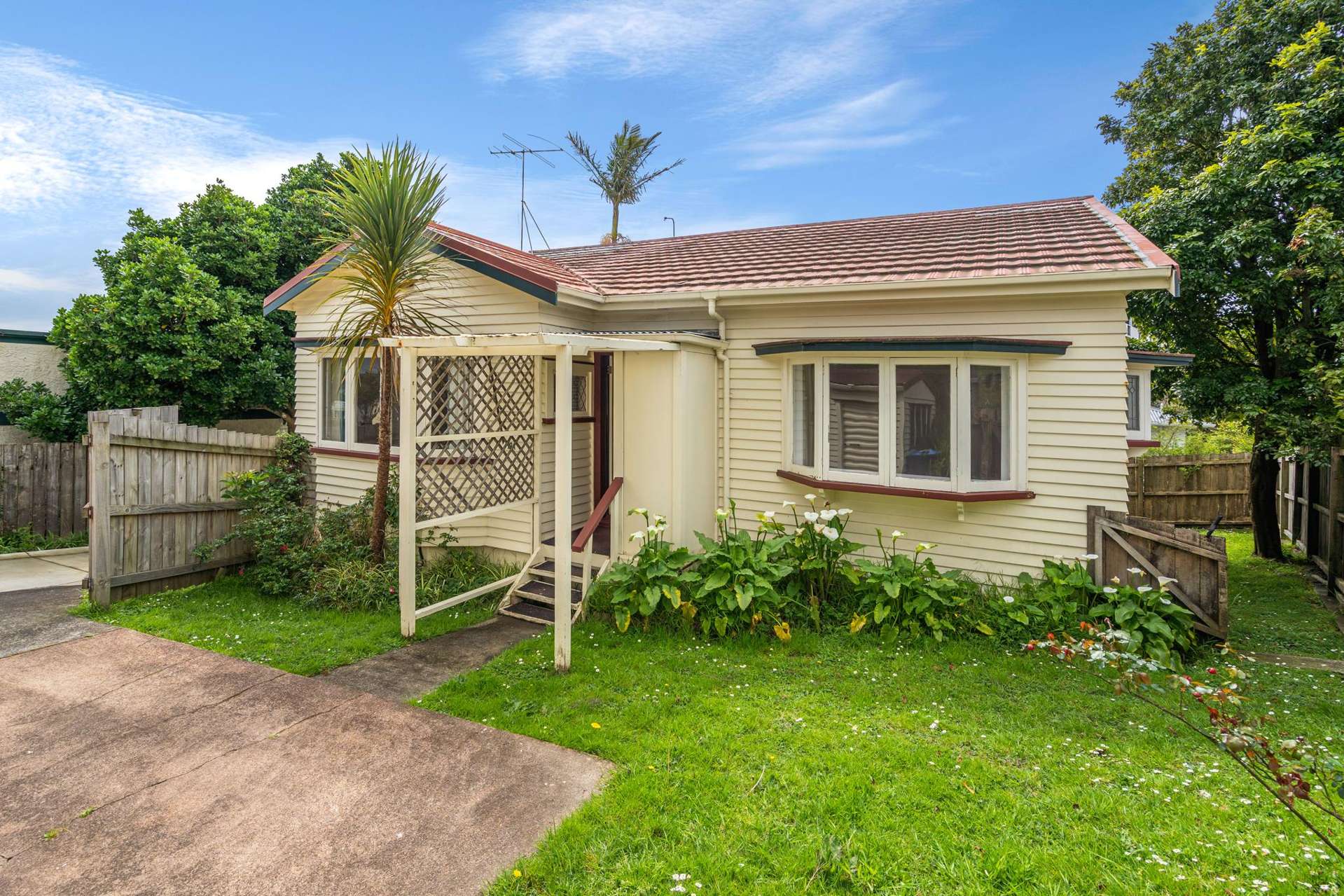 18A Ahiriri Avenue Avondale_0