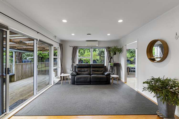 114 Captain Scott Road Glen Eden_16