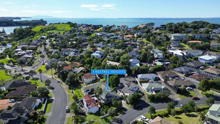 1 Kestrel Heights Arkles Bay_21