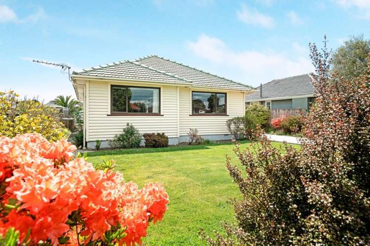143 Wainoni Road Avondale_16