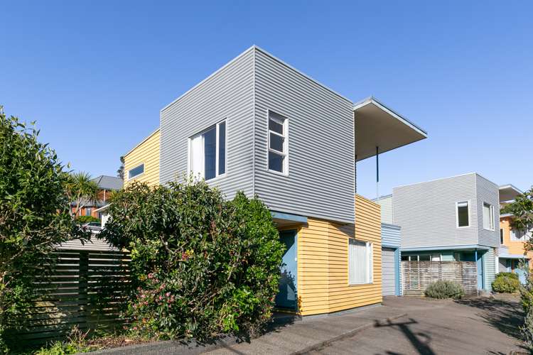 26a Burgess Road Johnsonville_13