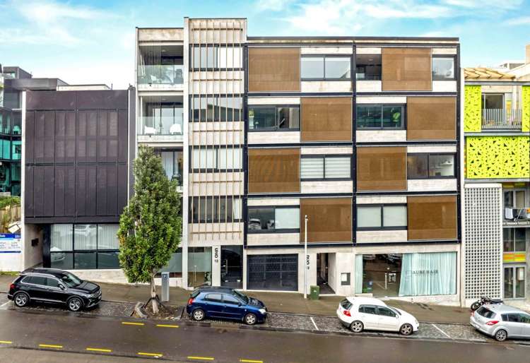 Unit 2/12 Vinegar Lane_0