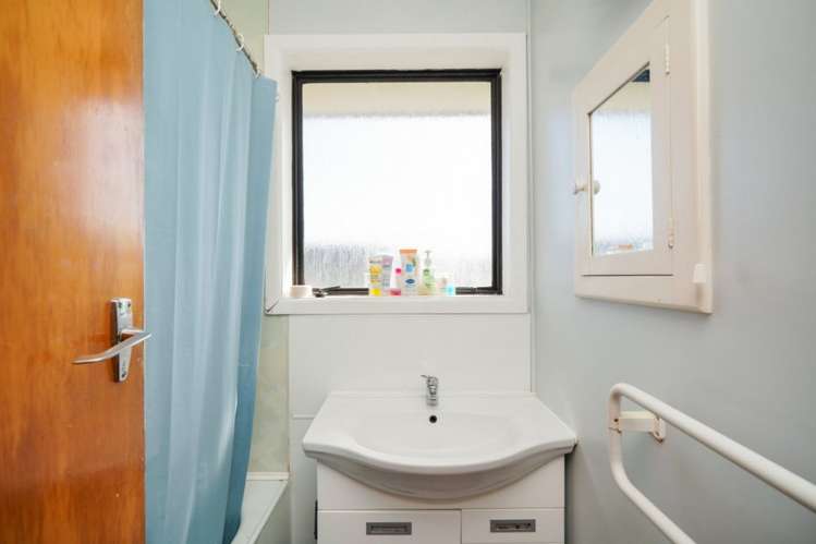 10 Forfar Crescent Rockdale_10