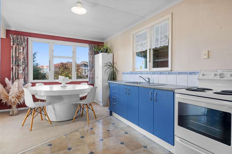 13 Brooklyn Road Carterton_8