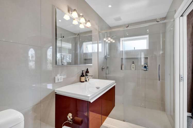 305 Mangorei Road Merrilands_17