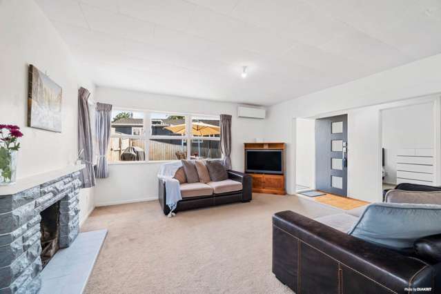 83 Marlborough Avenue Glenfield_1