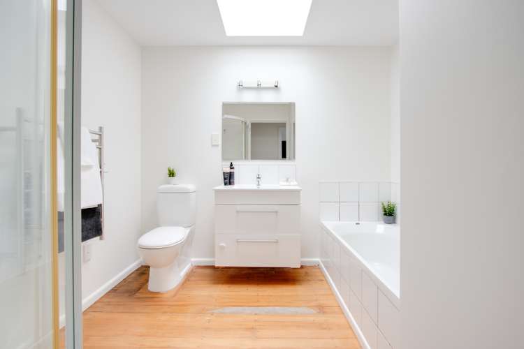 40 Harold Holt Avenue Onekawa_17