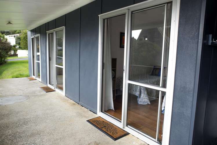 8 Braemar Avenue Coopers Beach_13