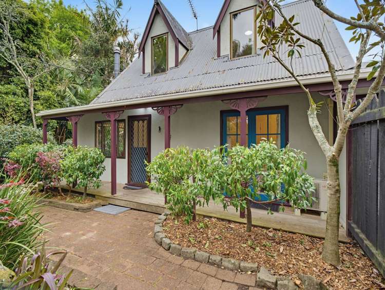 14B South Lynn Road Titirangi_13