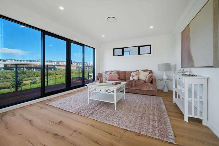 12 Streamview Way Long Bay_20