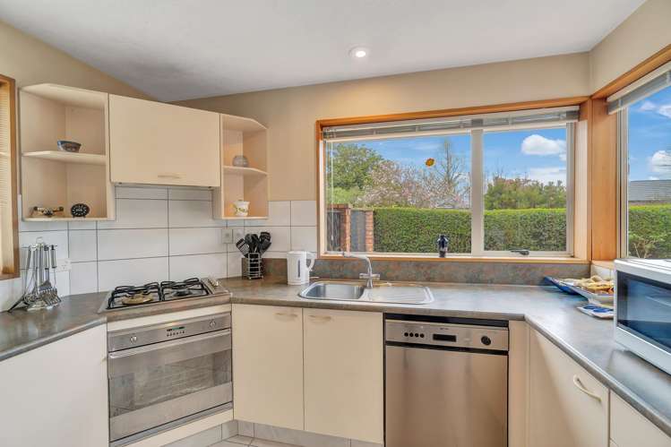 8a Kirk Road Templeton_5