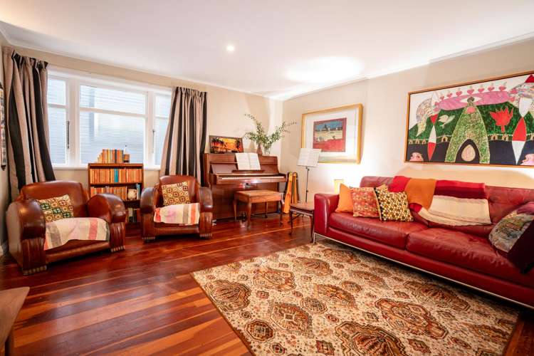 19 Moir Street Mount Victoria_11