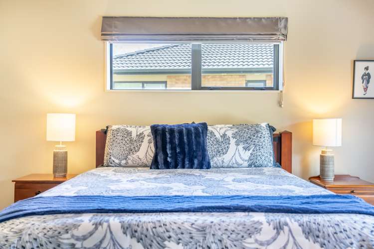 4 Aragon Grove Kingsley Heights_13