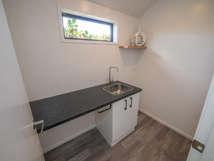 20 Eagles Way Coopers Beach_21