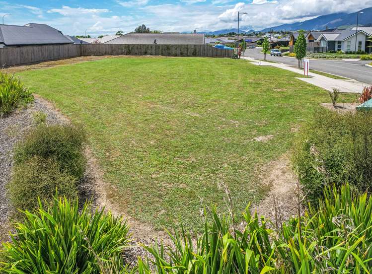 34 Cupola Crescent Richmond_5