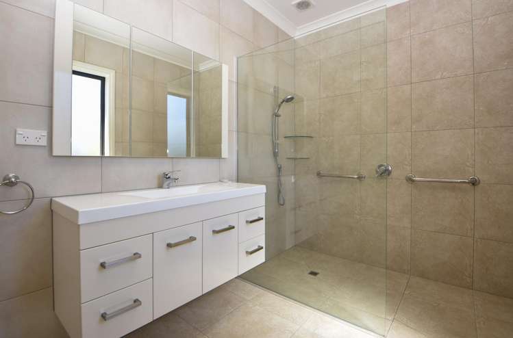 39 Armstrong Avenue Carterton_14