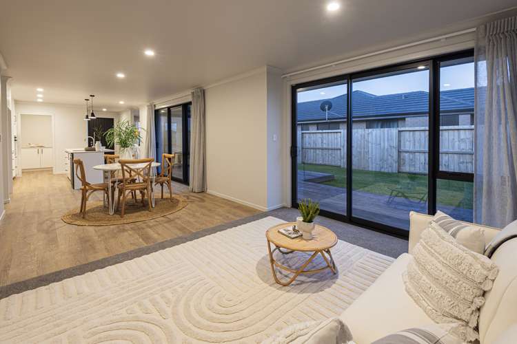 71 Kaurinui Crescent One Tree Point_6