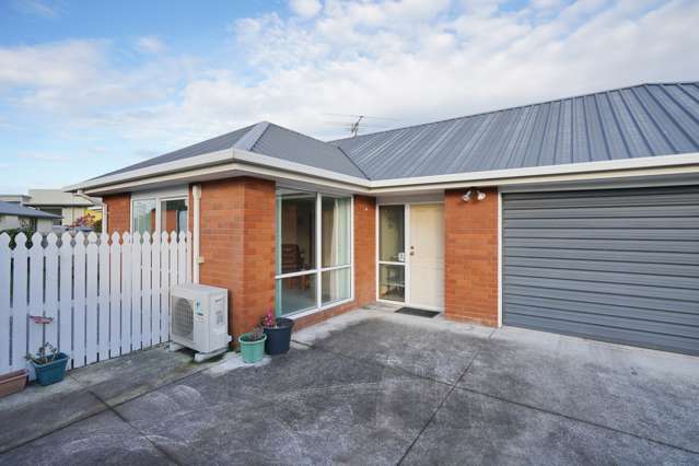 2/10 O'Briens Road Sockburn_1