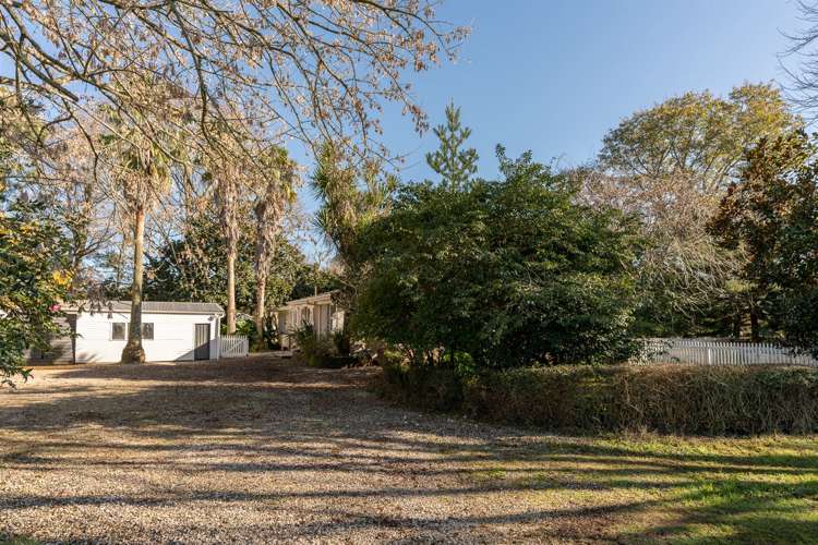 588 Holland Road Eureka_18