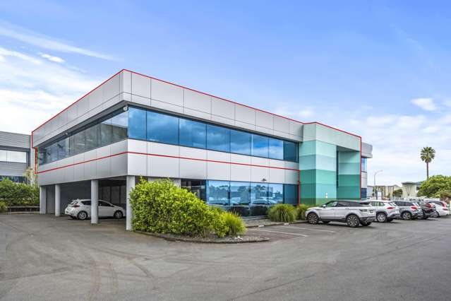 10/2B William Pickering Drive Albany_1