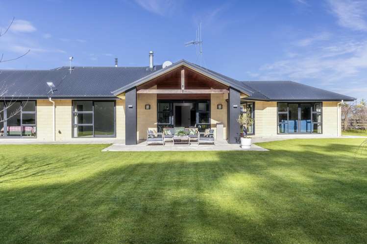 255 Calico Line Marton_40