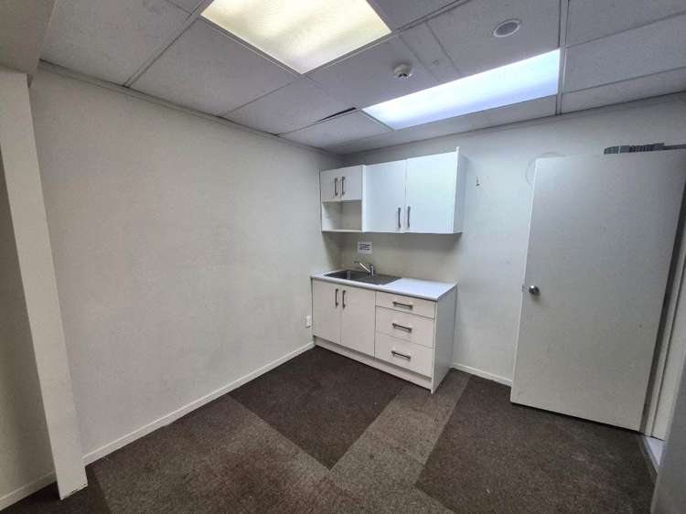 1248 Dominion Road Mt Roskill_15